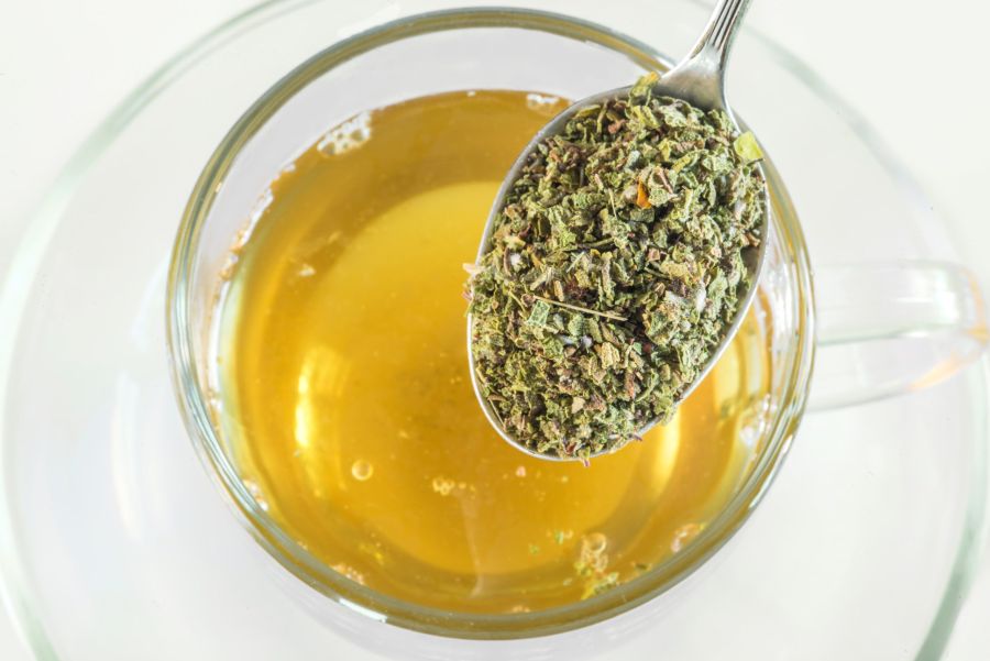 τσάι κίστου με αποξηραμένο βότανο για φυσική ενίσχυση του ανοσοποιητικού